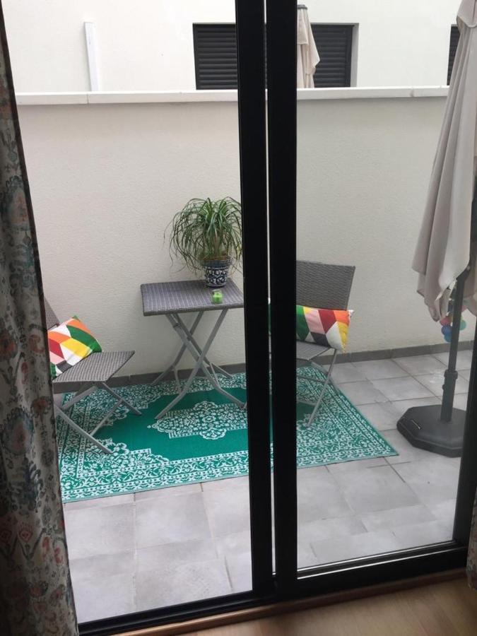 Apartamento Cosy , City Centre , Parking .