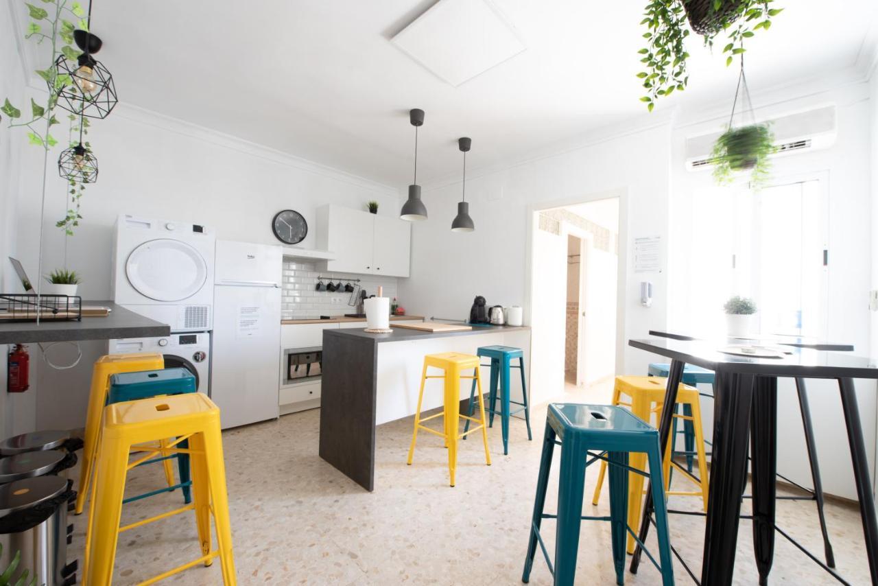 Nordik Urban - Trinidad Hostal Málaga