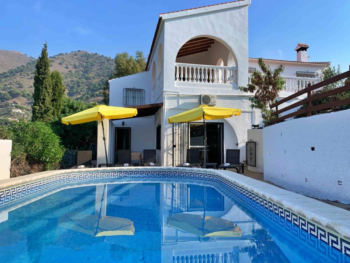Villa Bárbara Cómpeta By Bossh