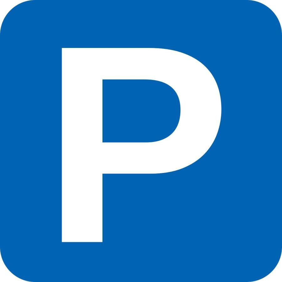 Amazing In The Heart Of Pool & Free Parking Apartment Malaga