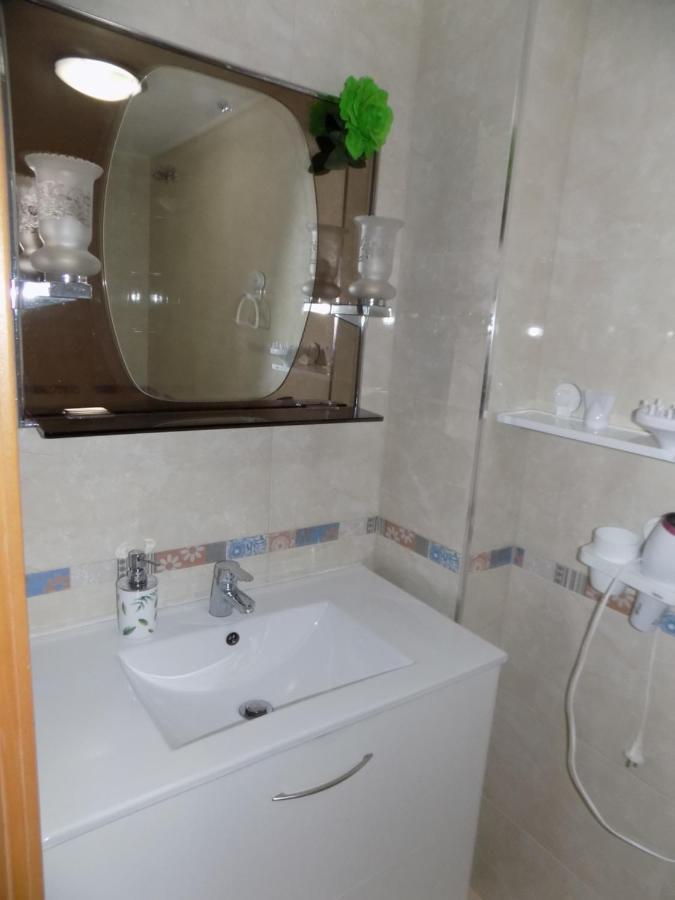 Centro Privada En Compartidos Habitación en casa particular