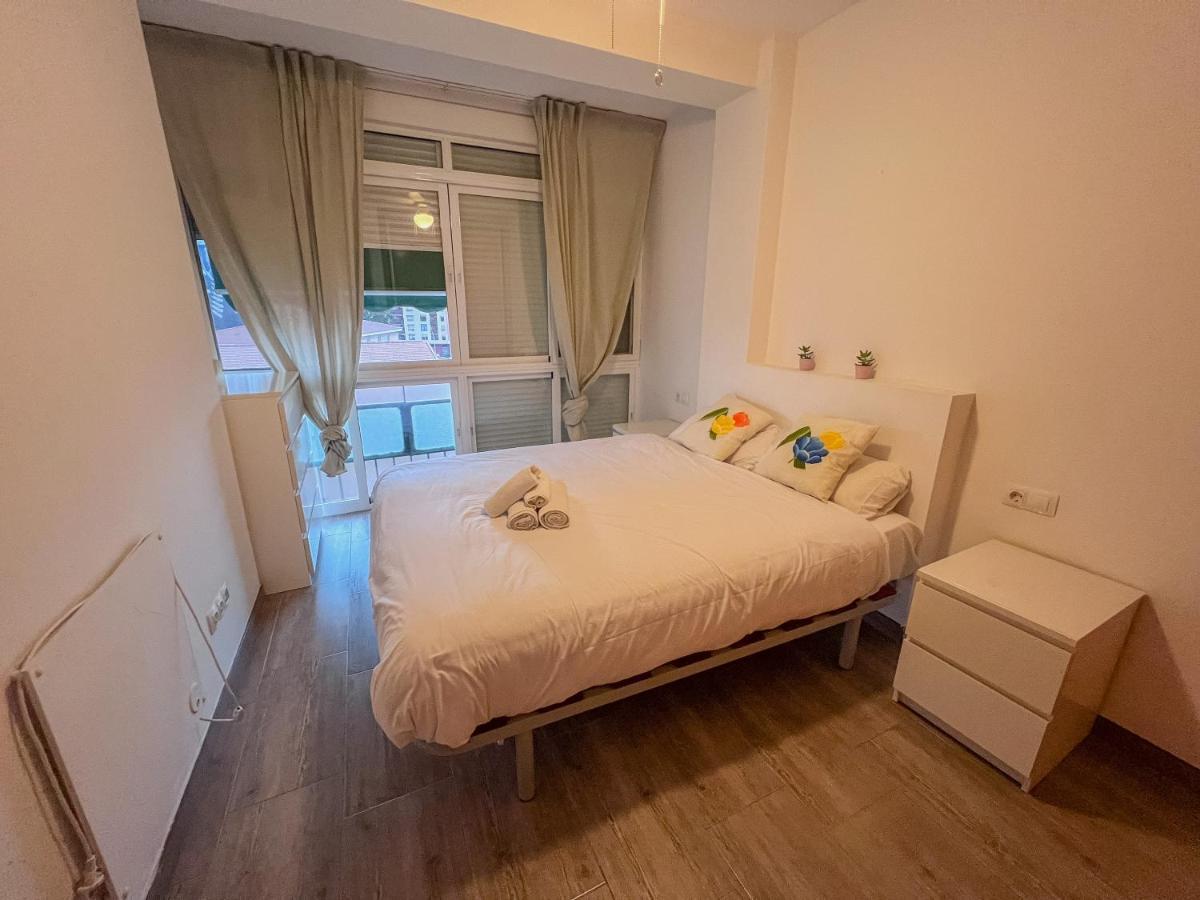 Apartamento Bonito Cerca Del Puerto Málaga