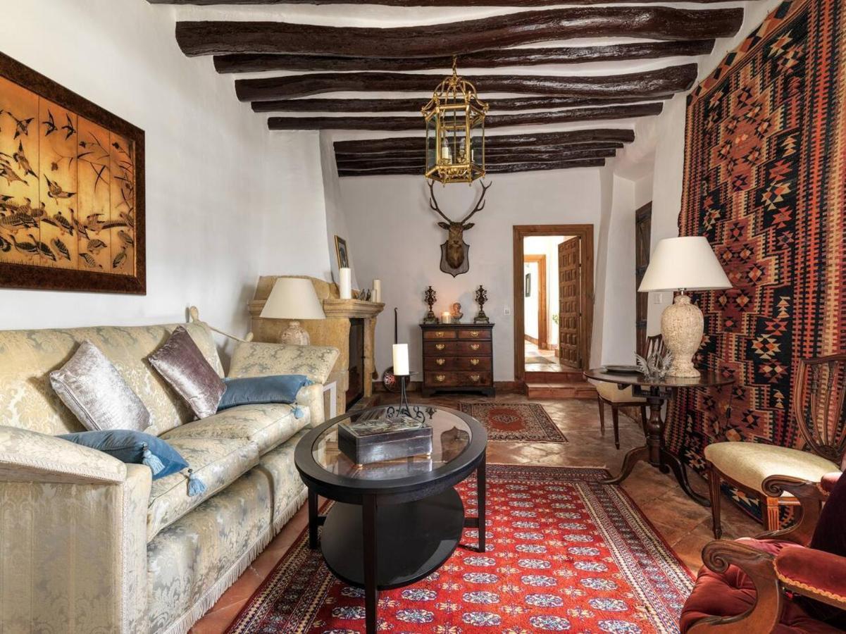 Historical Charming Cortijo Antequera Exclusive Villa Málaga