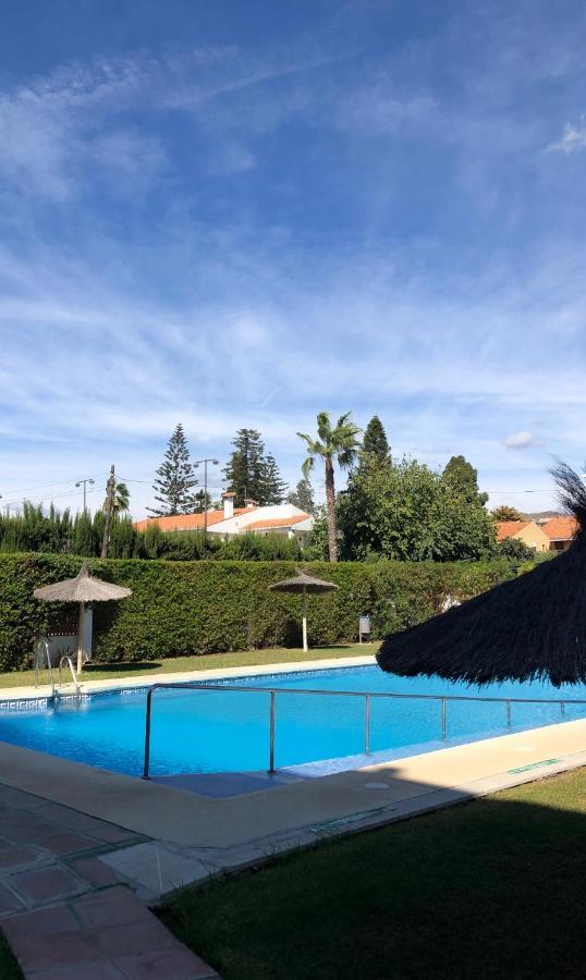 Apartamento Sea View / A Primera Línea De Playa Málaga