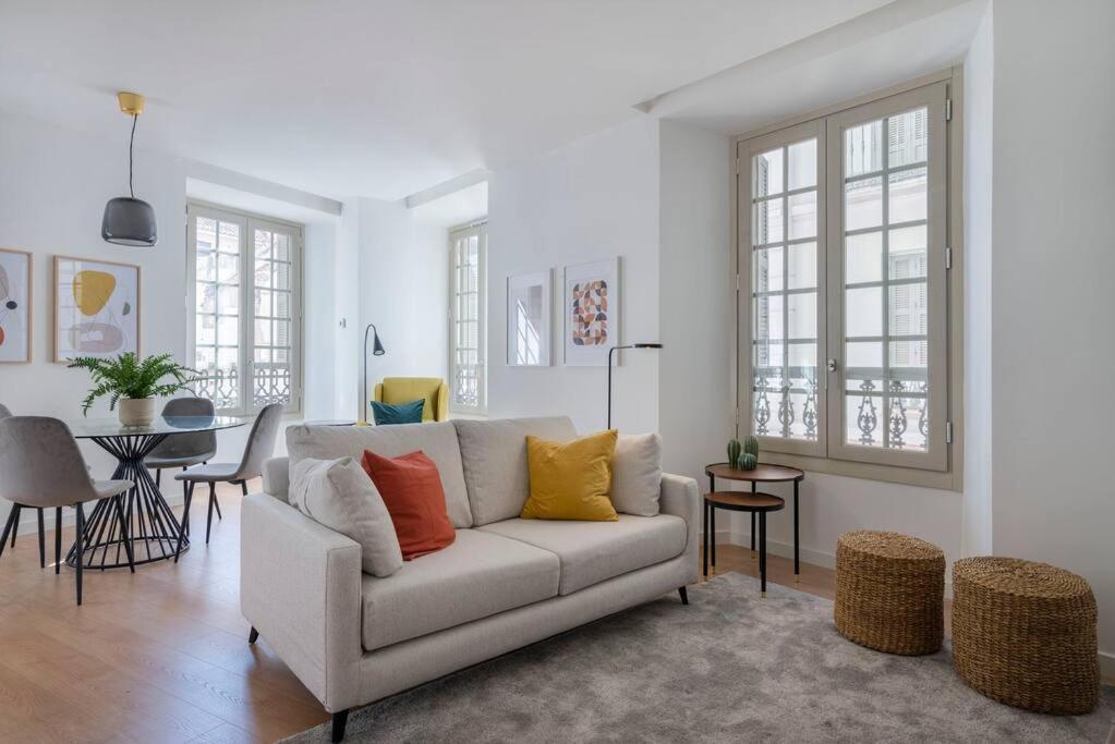 Apartment Key-wise Luxury Alcantara Plaza Teatro 2r Free Parking *