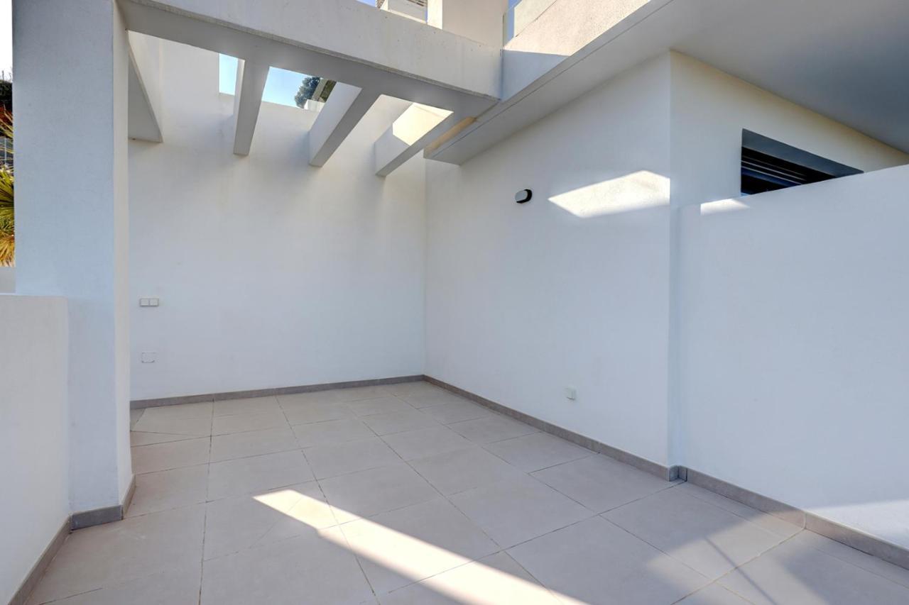 085 Modern In Trendy La Cala Golf *
