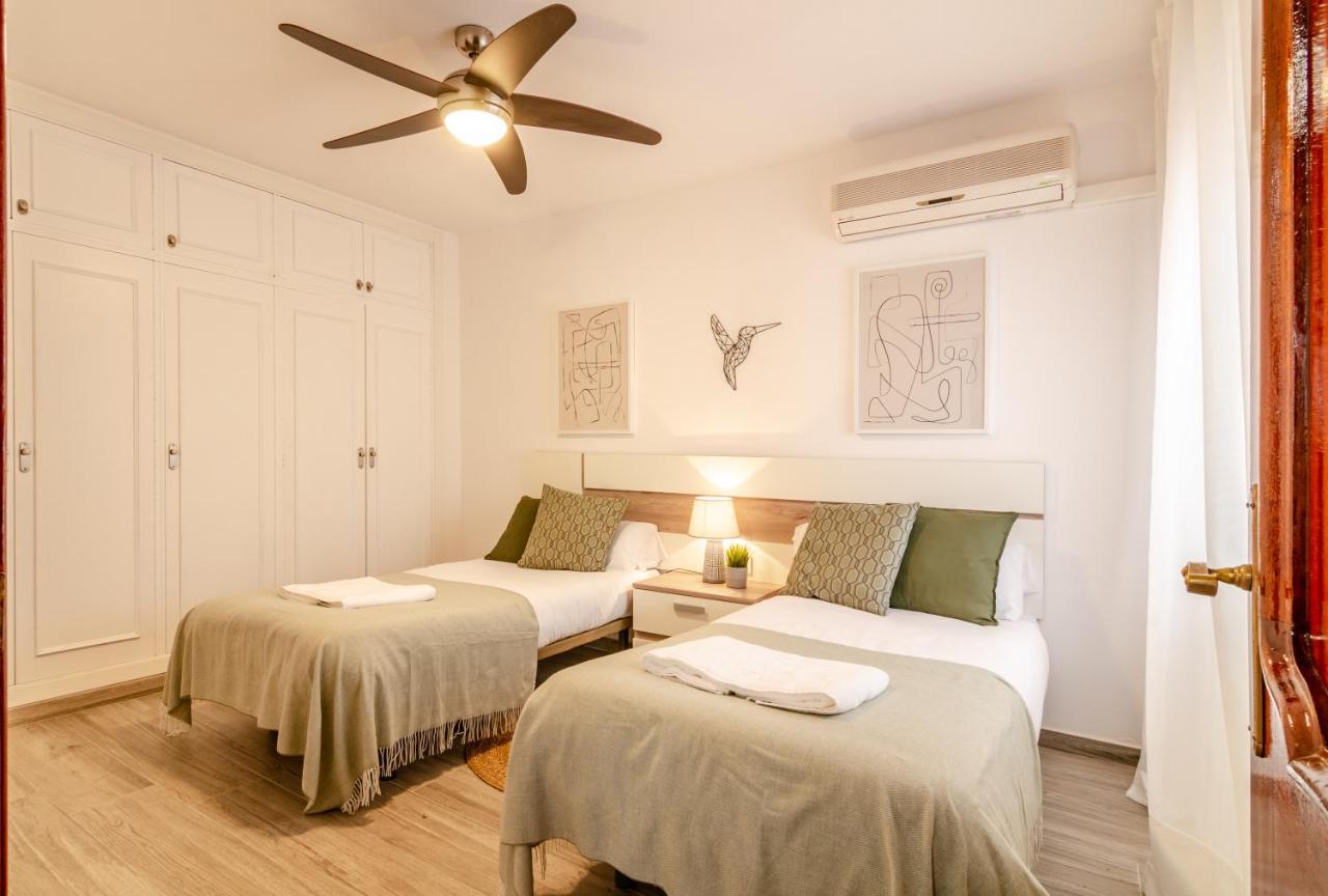 Wintowinrentals Your Steps From The Center Apartment
