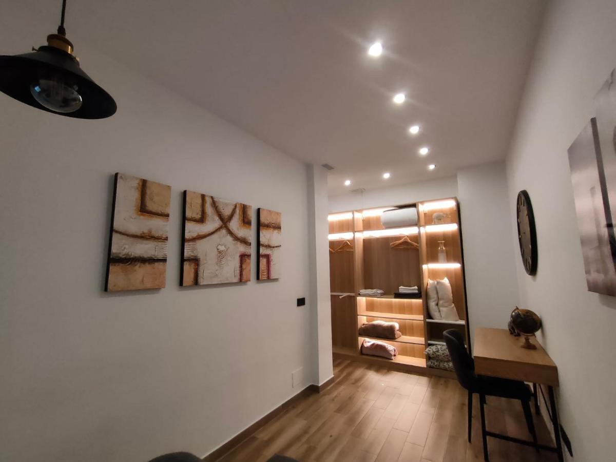 Budha Luxury Centro Historico De Apartment Malaga