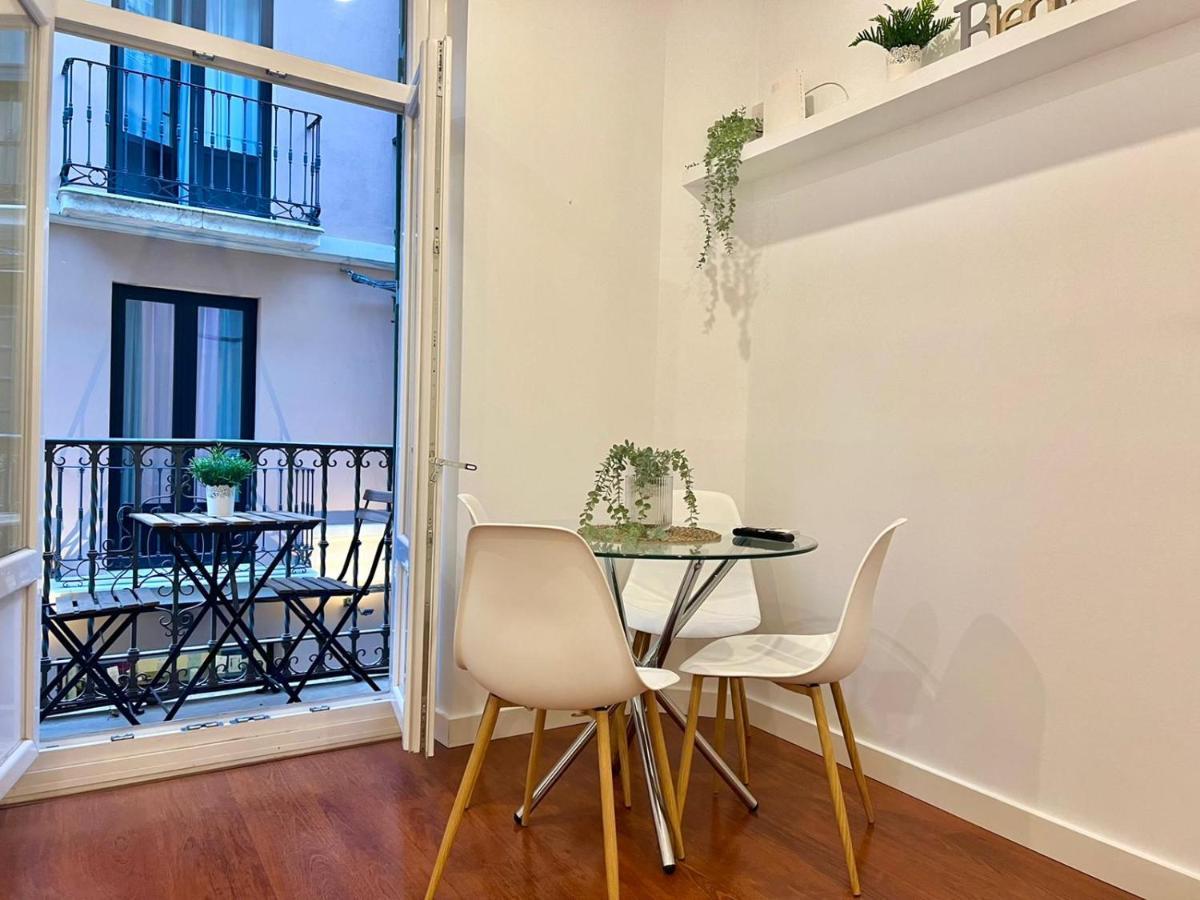Apartamento Ele Compañía *