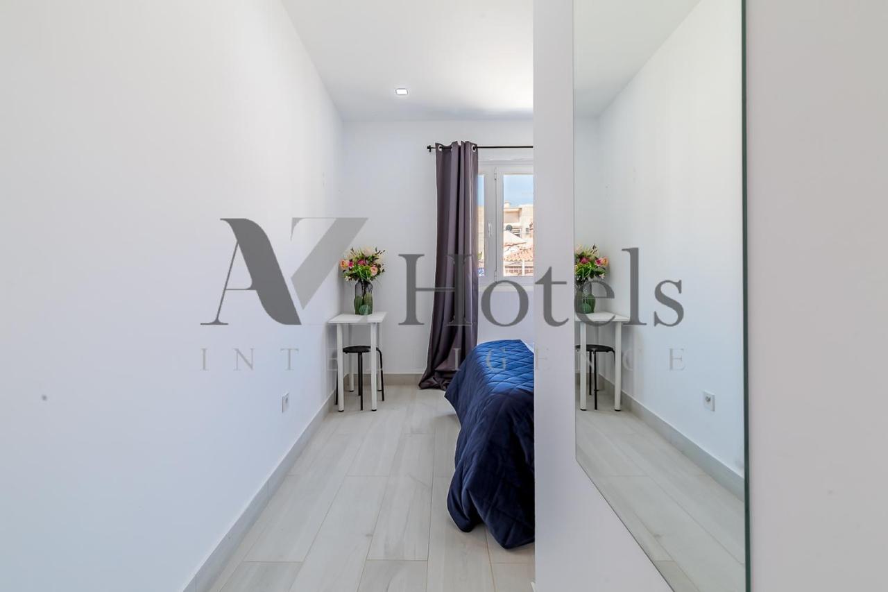Guest house Ayz Silvela - Auto Check-in Malaga