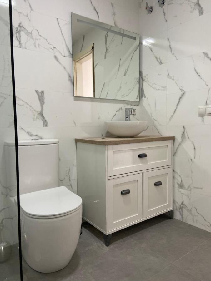 Beautiful Brand New 2 Bedroom Flat With Terrace * Málaga