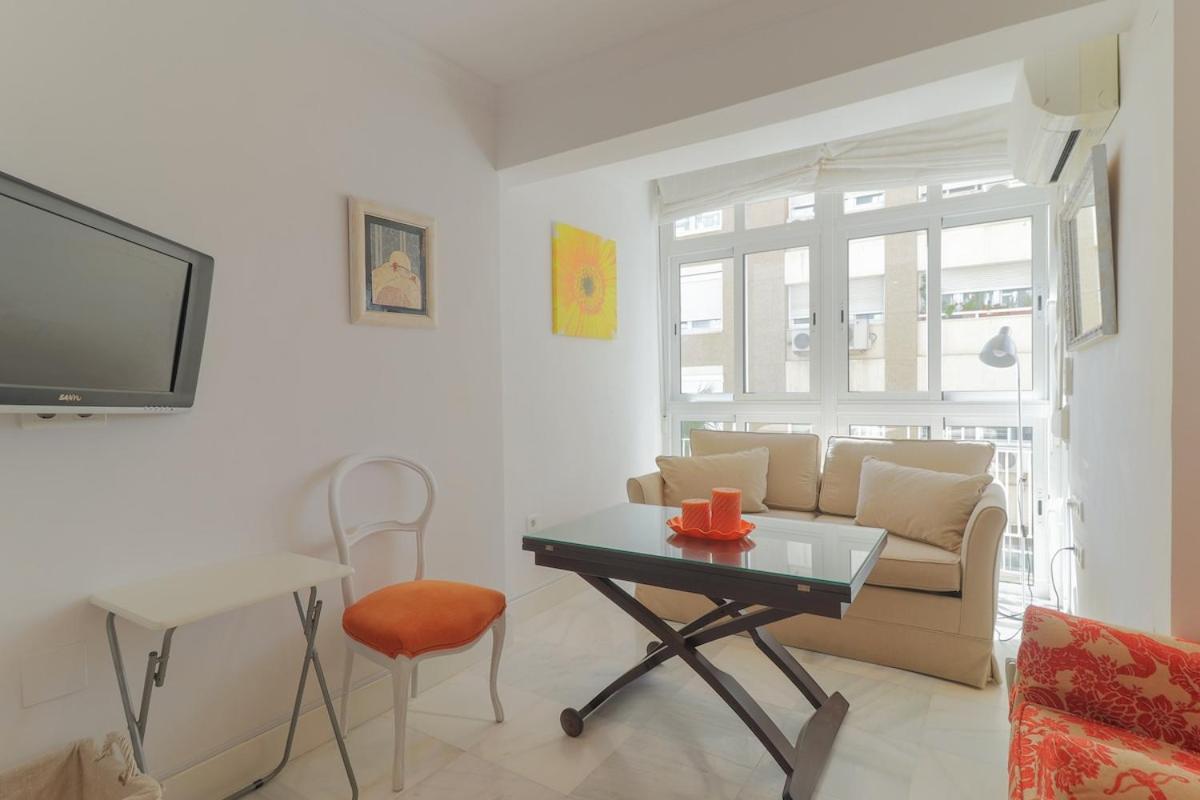 C1 - Seaside Malagueta Apartment
