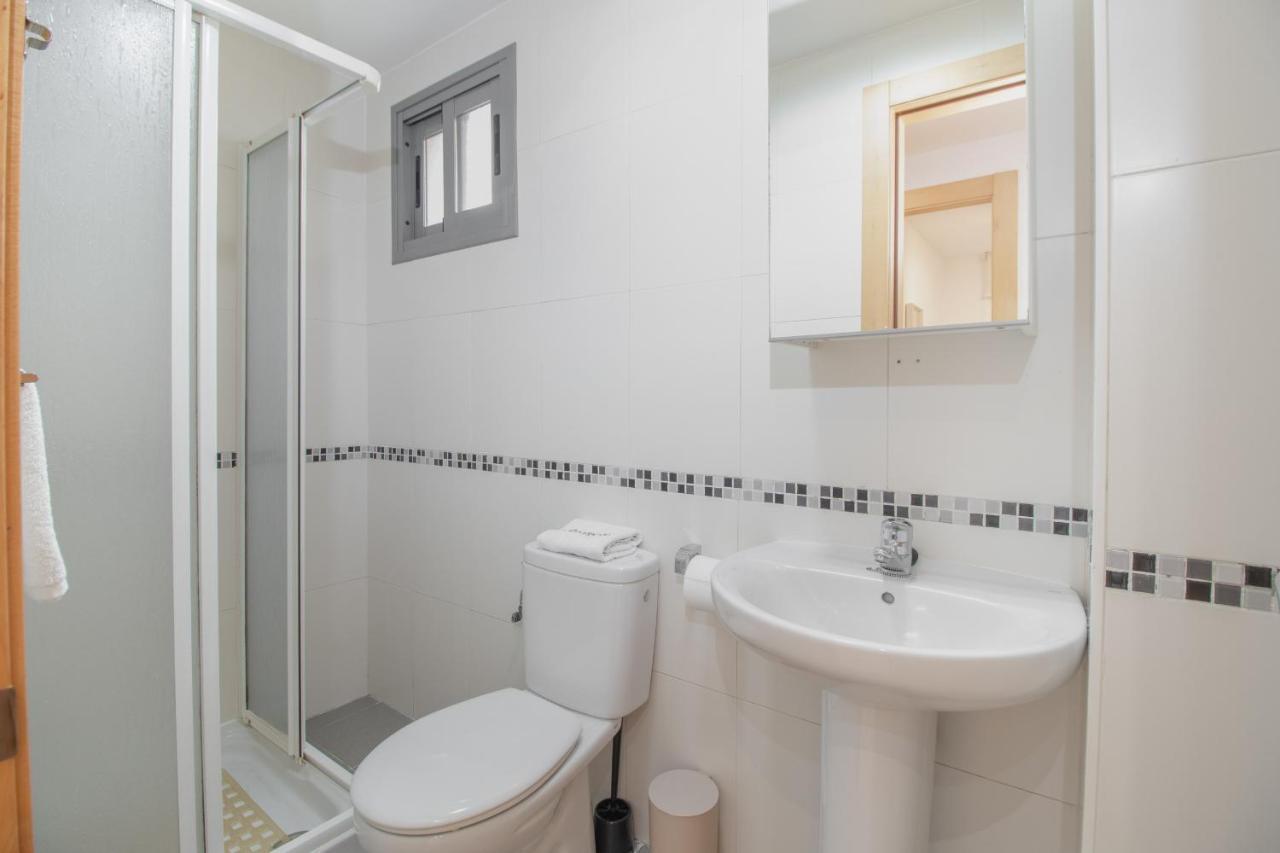 C13 Seaside With Pool&parking Apartamento *