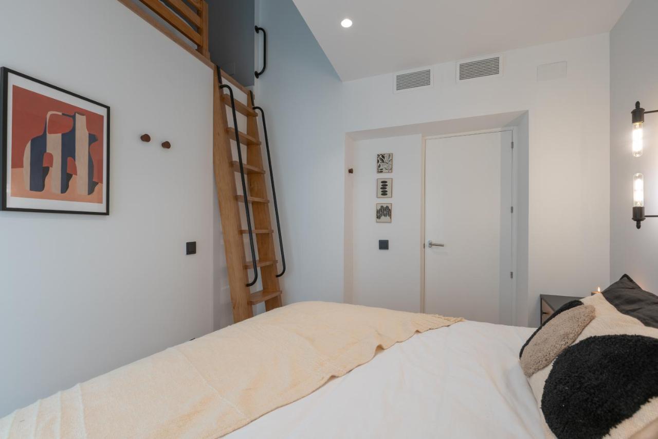 Exclusive Penthouse In Plaza La Merced Apartamento