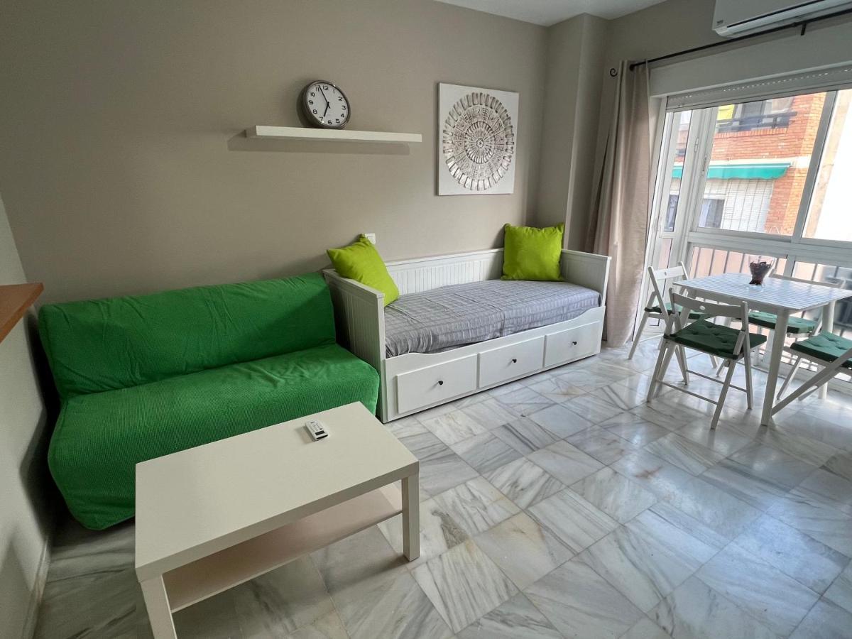 Genuar Center 2 * Málaga