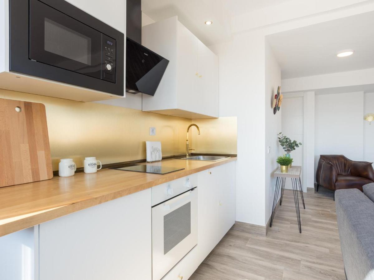 Apartamento Magnifico ático Terraza Con Vistas 2hab Ac *