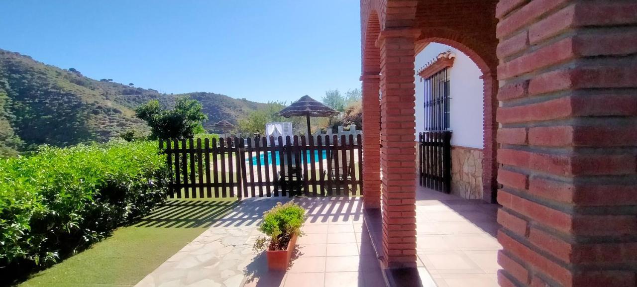 Villa Yasleni Malaga