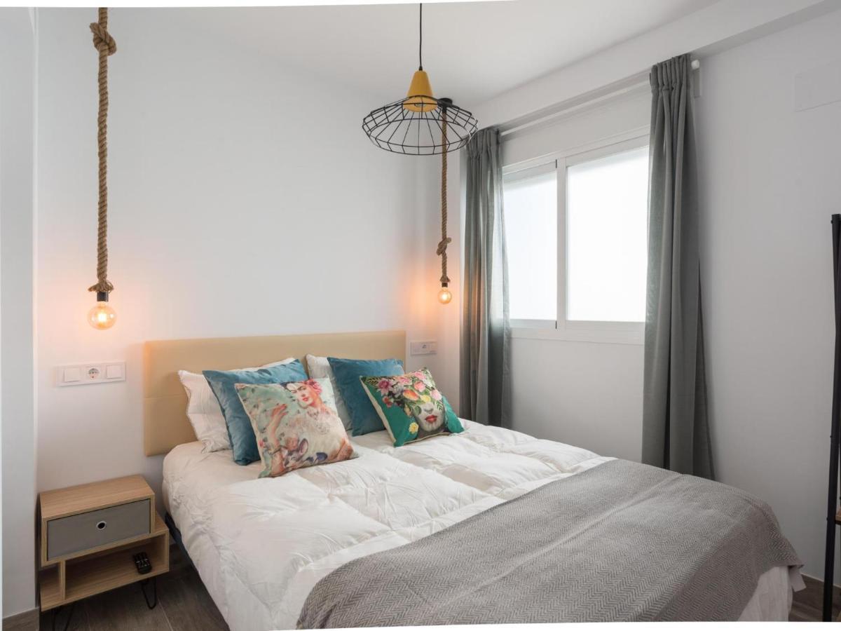 Apartamento Magnifico ático Terraza Con Vistas 2hab Ac *