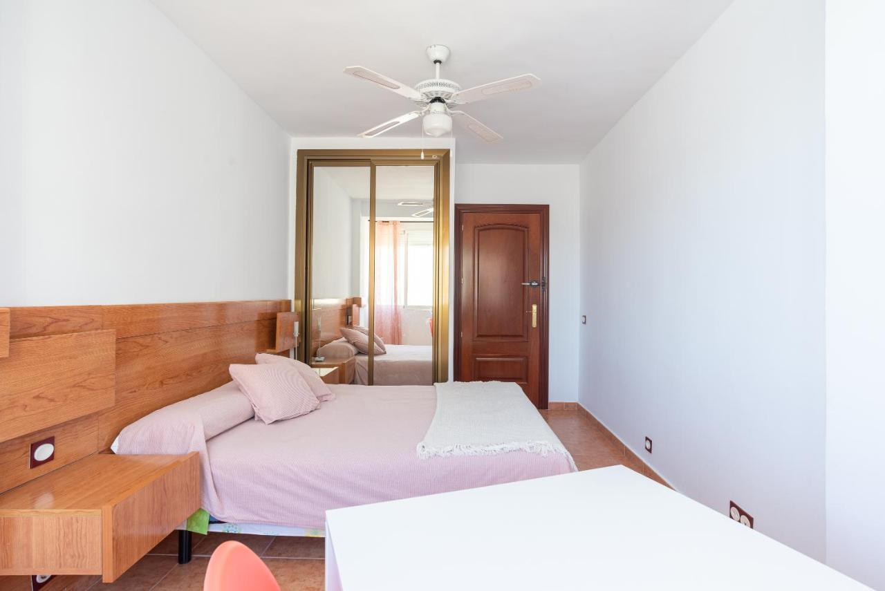 Sunny Harbor House Homestay