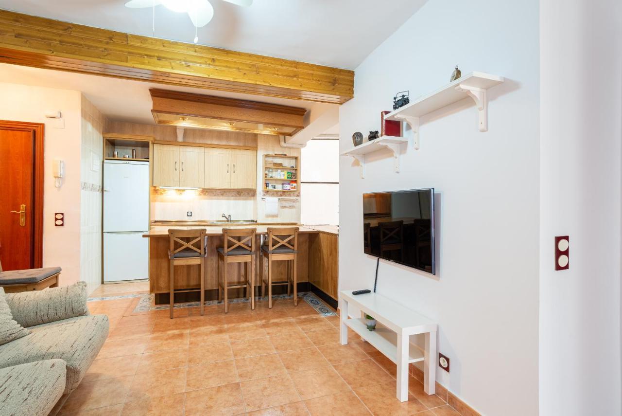 Sunny Harbor House Homestay Malaga