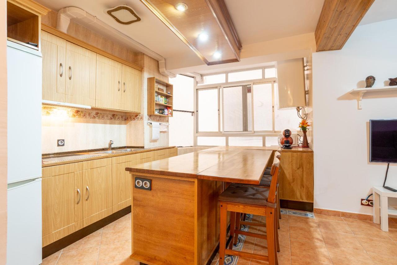 Sunny Harbor House Homestay Malaga