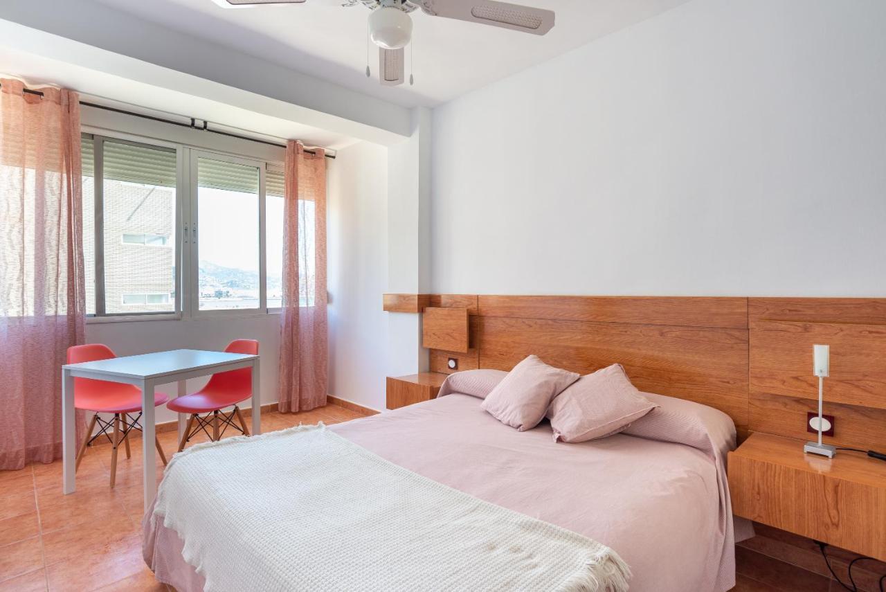 Sunny Harbor House Homestay