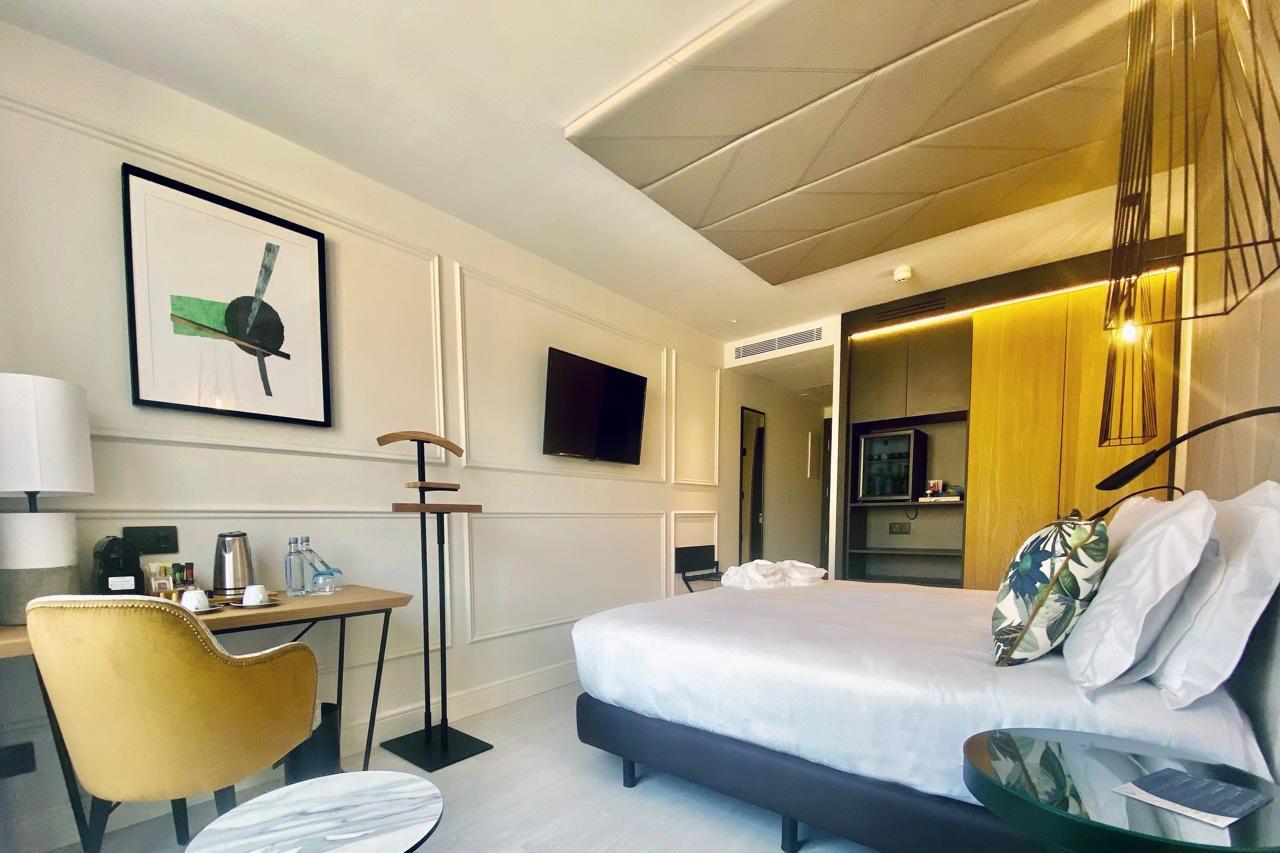 Vincci Larios Diez Hotel 4*