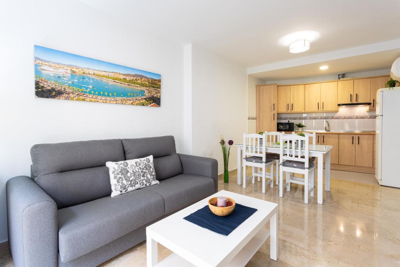 Holidays2malaga Capuchinos French Balconies, Private Parking, Wifi&air Con *