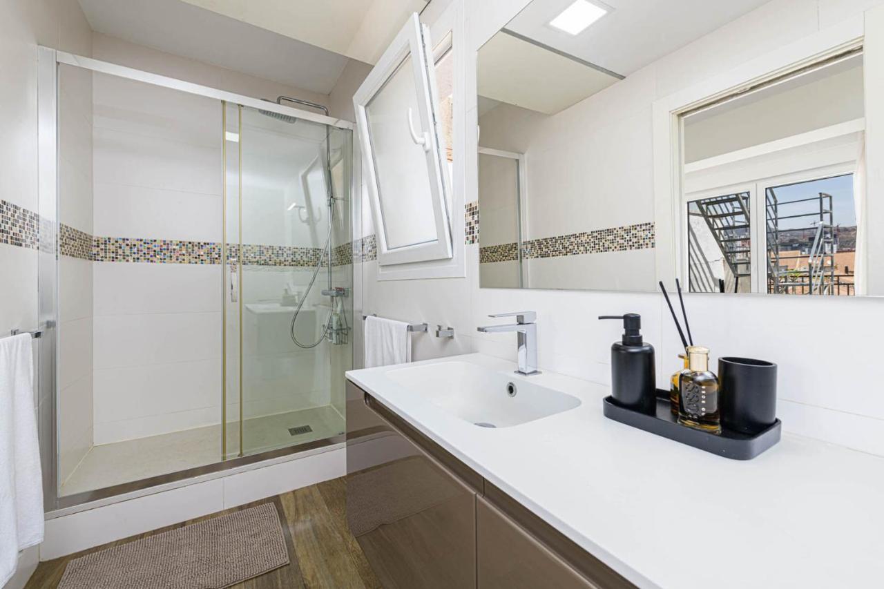 Mercedes Penthouse In By Solaga Homes Apartment