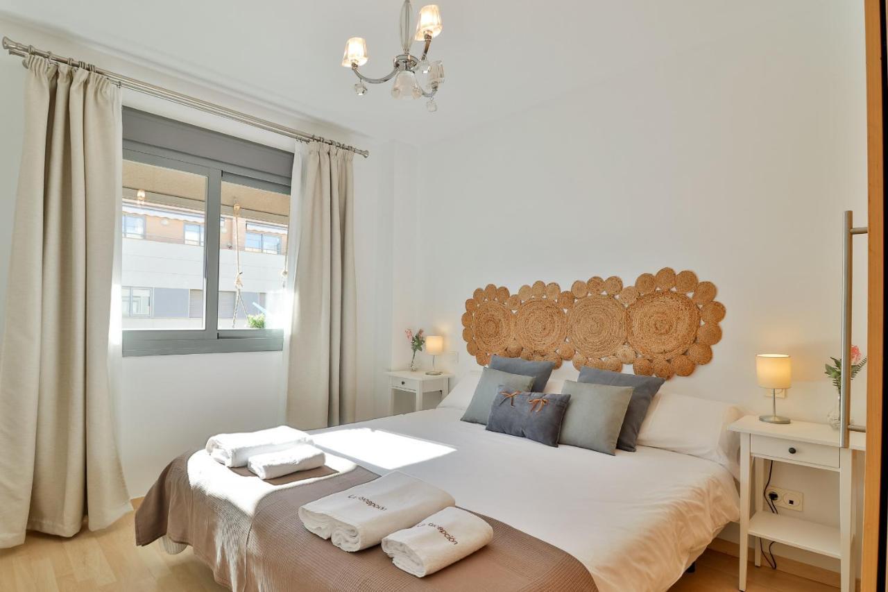 C13 Seaside With Pool And Parking Apartment