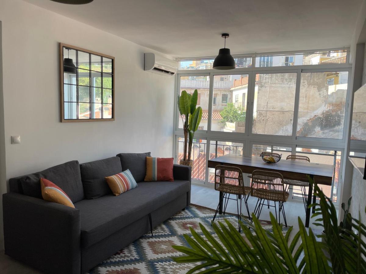 Luminoso Recién Reformado Apartamento Málaga