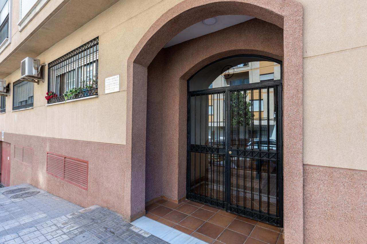 Holidays2malaga Capuchinos French Balconies, Private Parking, Wifi&air Con Málaga