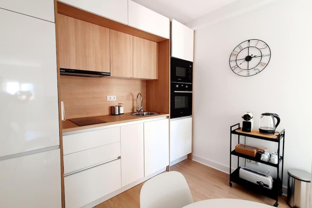 Céntrico Y Espacioso Loft Parking Gratuito M Apartamento