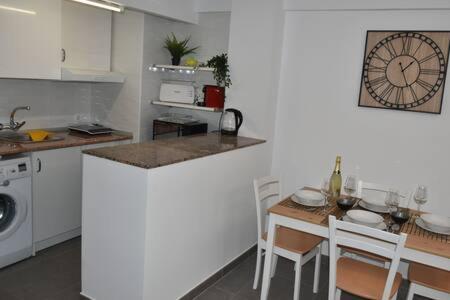 At The -la Malagueta-free Parking- Apartamento Málaga
