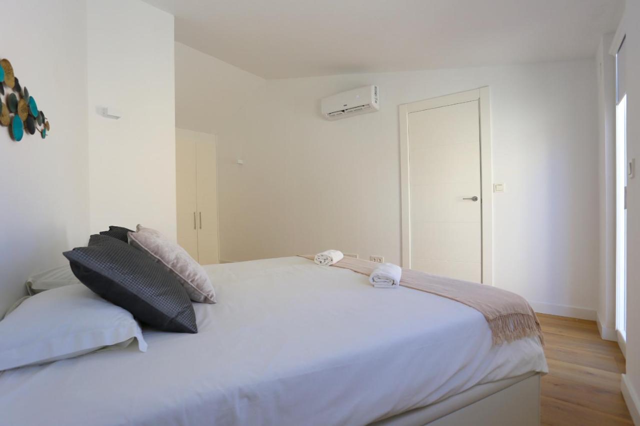 Juan De Austria Penthouse 4pax * Málaga