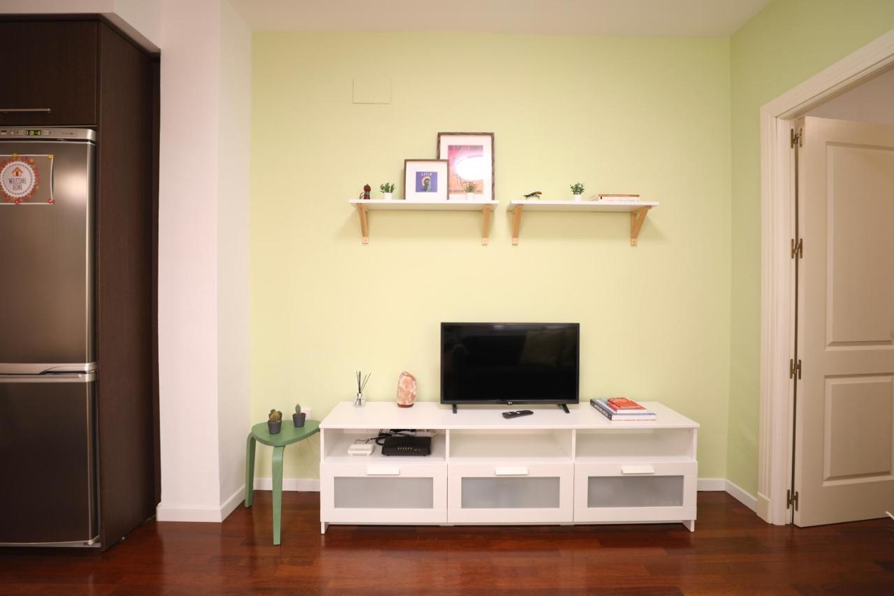 Con Terraza En El Centro Histórico Apartamento Málaga