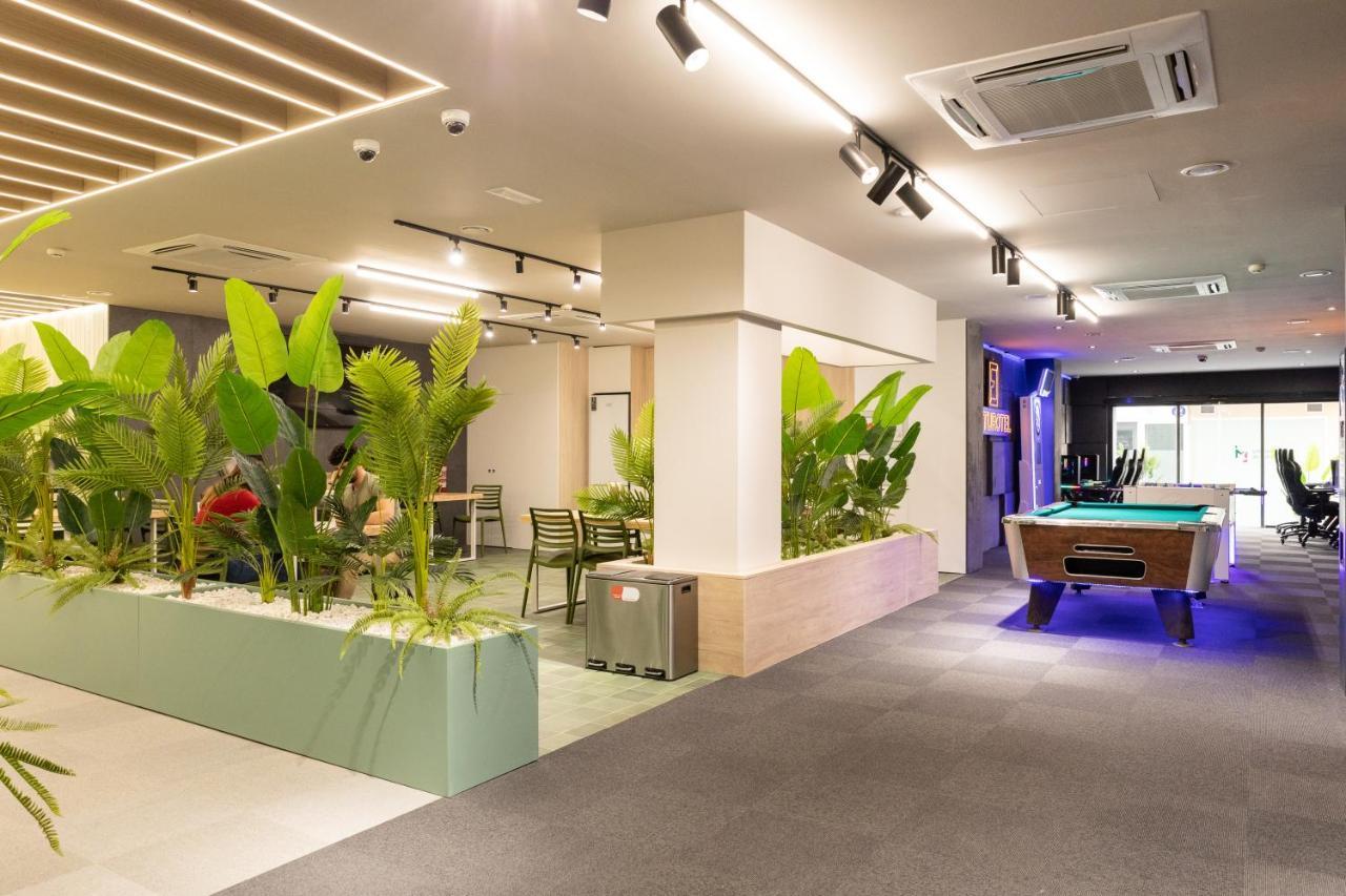 Futurotel Malagueta Capsule hotel