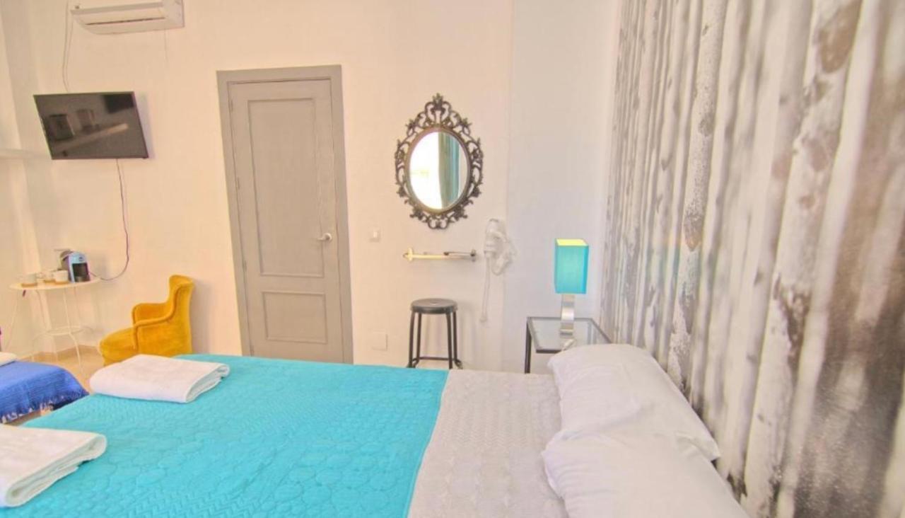 Guests House Mercado Habitación en casa particular Málaga