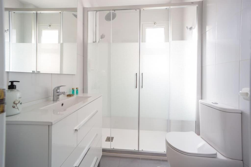 And Beautiful - Free Parking Apartment Malaga