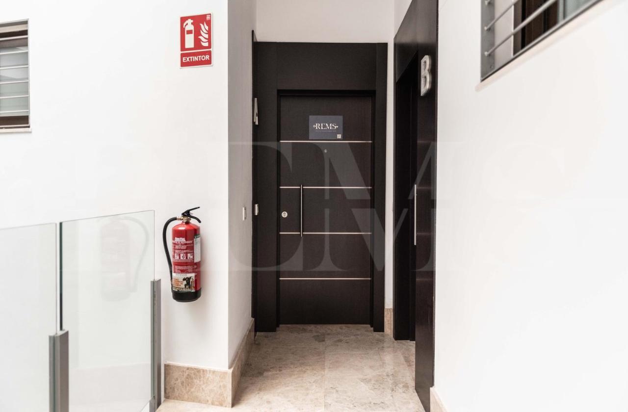 Dreamy Mediterranean With Parking - Center By Rems Apartment Malaga