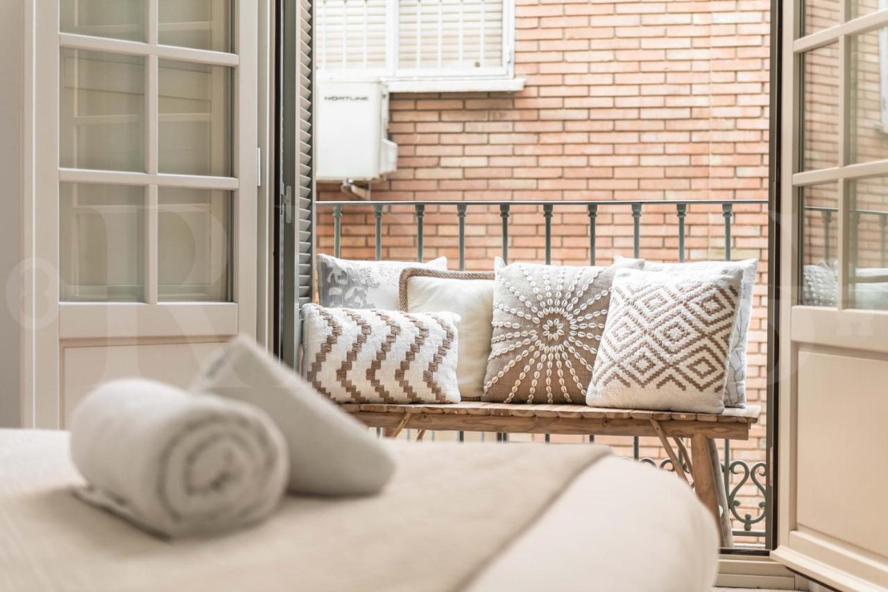 Dreamy Mediterranean With Parking - Center By Rems Apartment