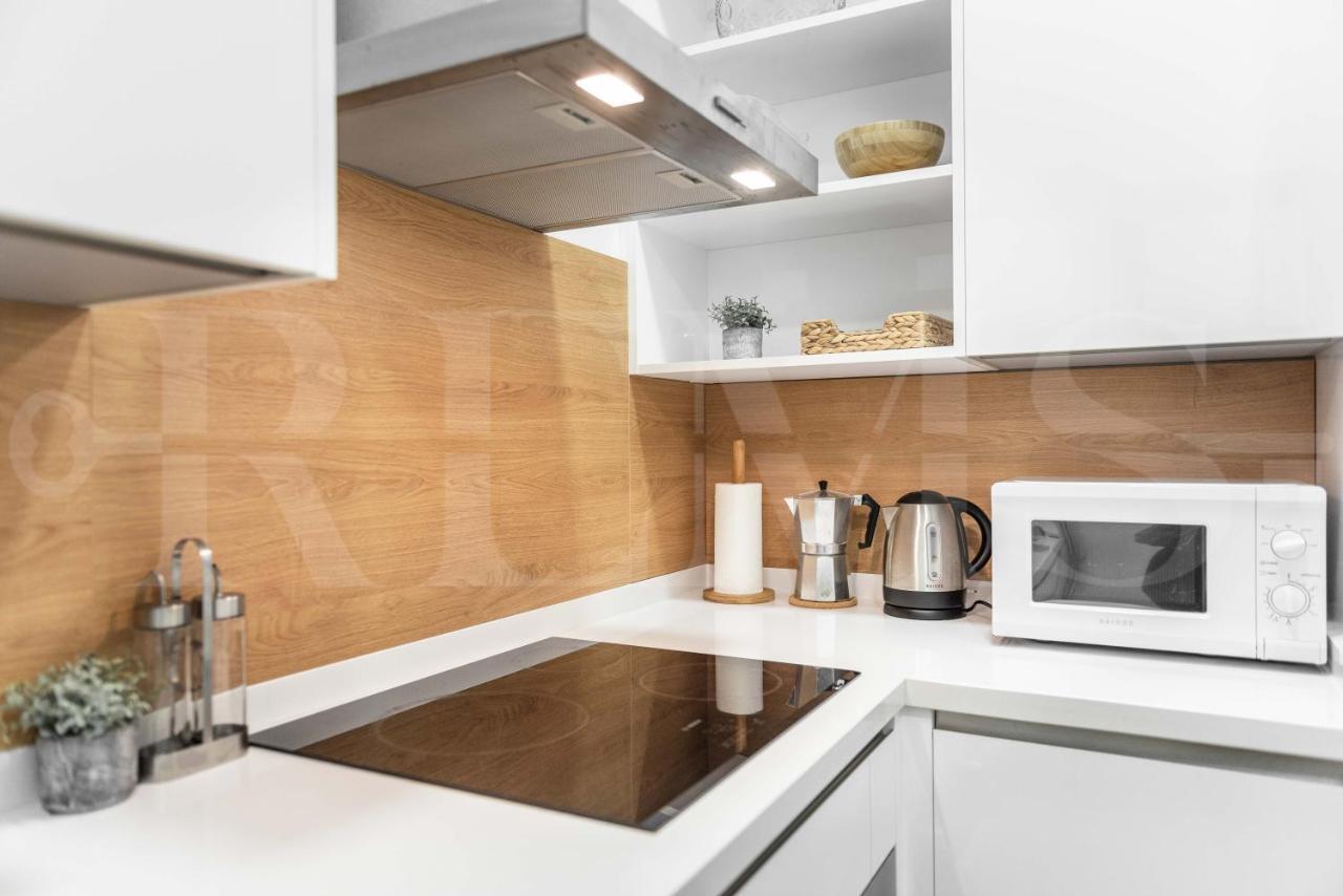 Dreamy Mediterranean With Parking - Center By Rems Apartment *