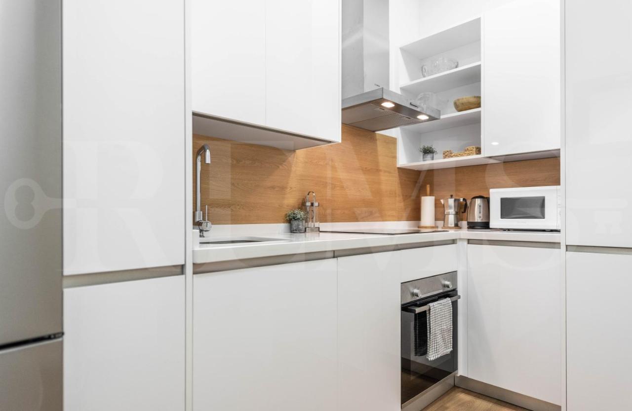 Apartment Dreamy Mediterranean With Parking - Center By Rems Malaga