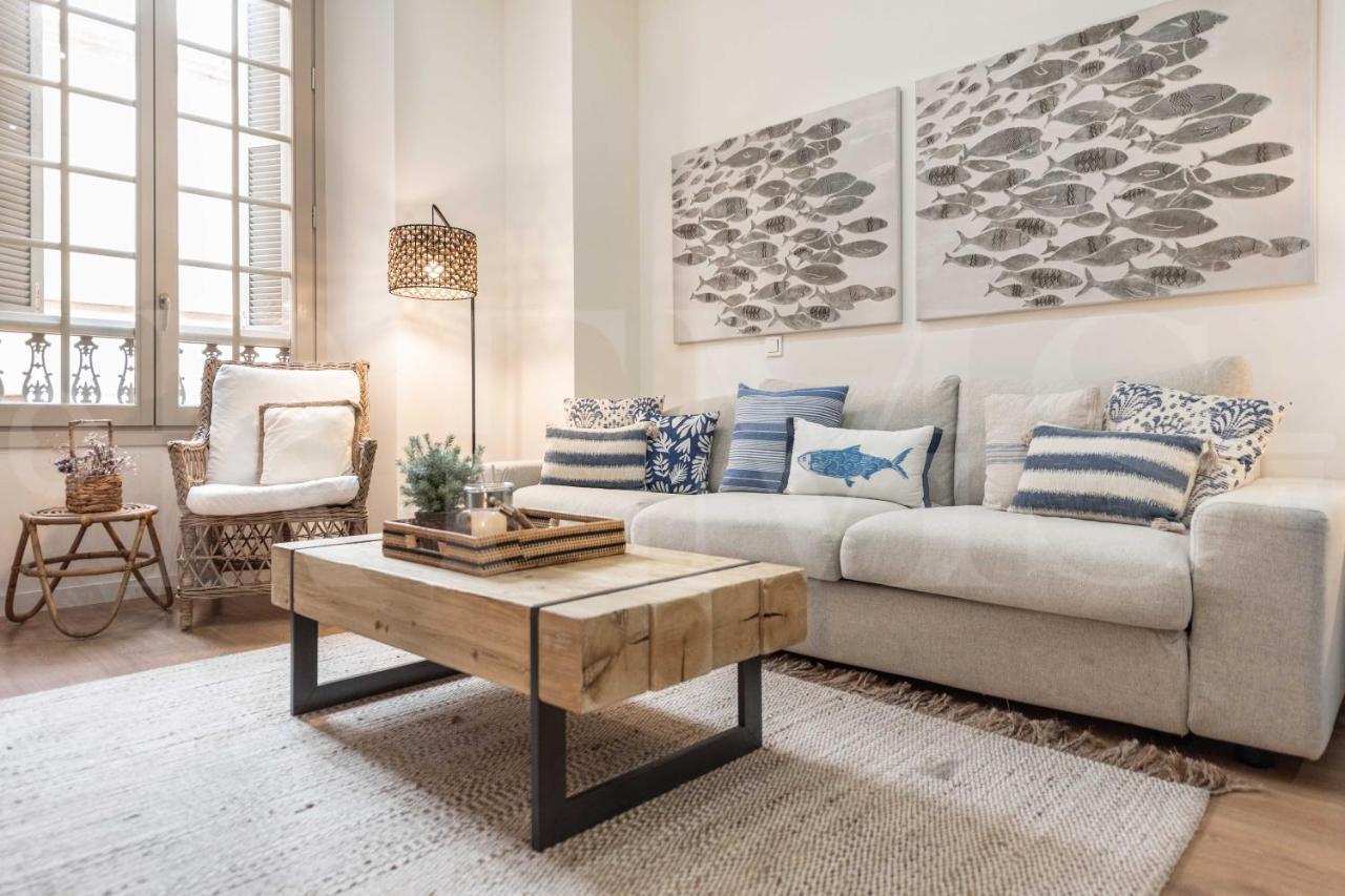 Apartment Dreamy Mediterranean With Parking - Center By Rems *