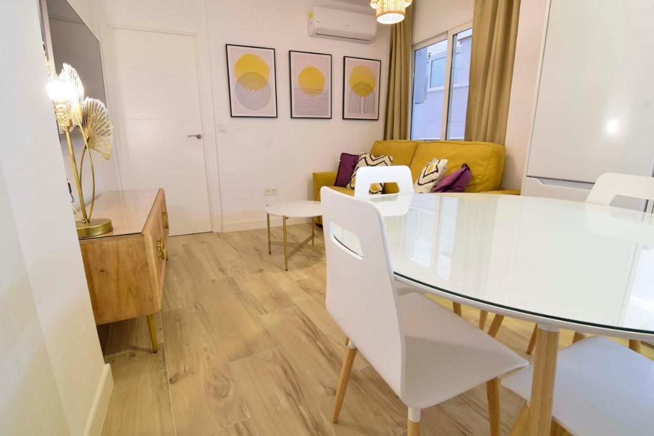 Apartment Letmalaga Square Merced *