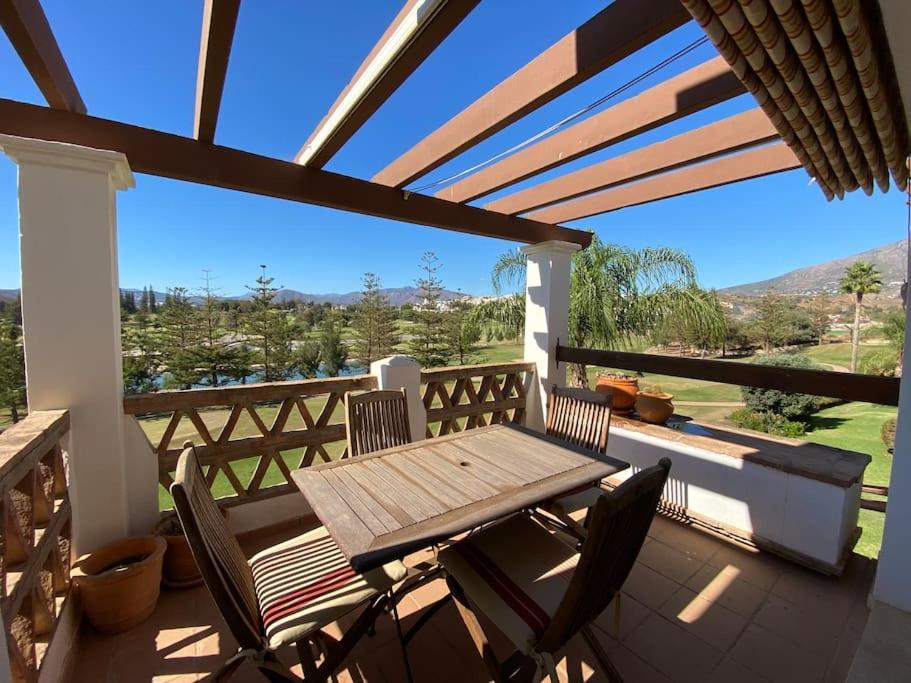 Apartamento Luxury Large 2 Bedroom Frontline Golf Málaga