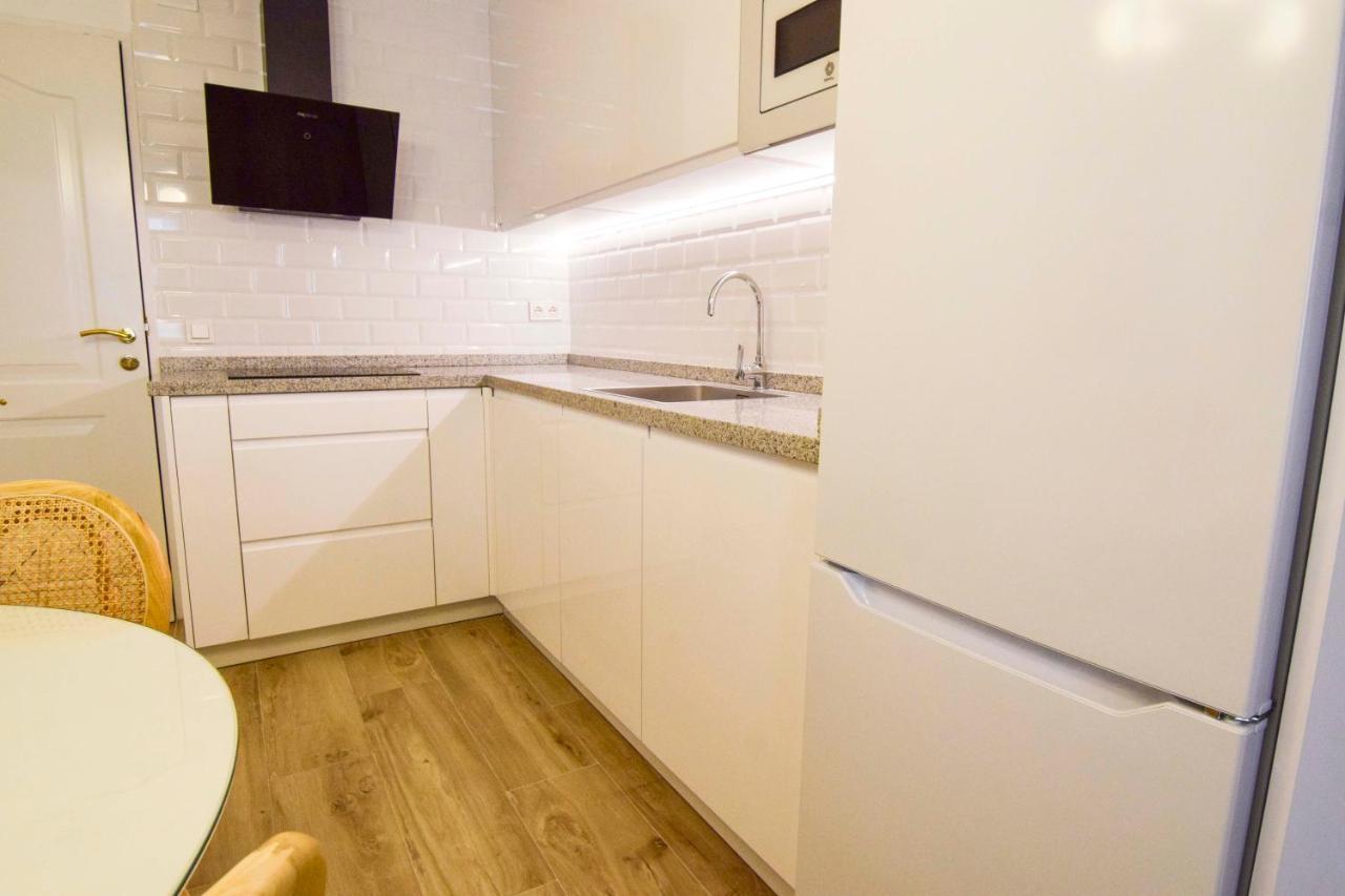Letmalaga Square Merced Apartment