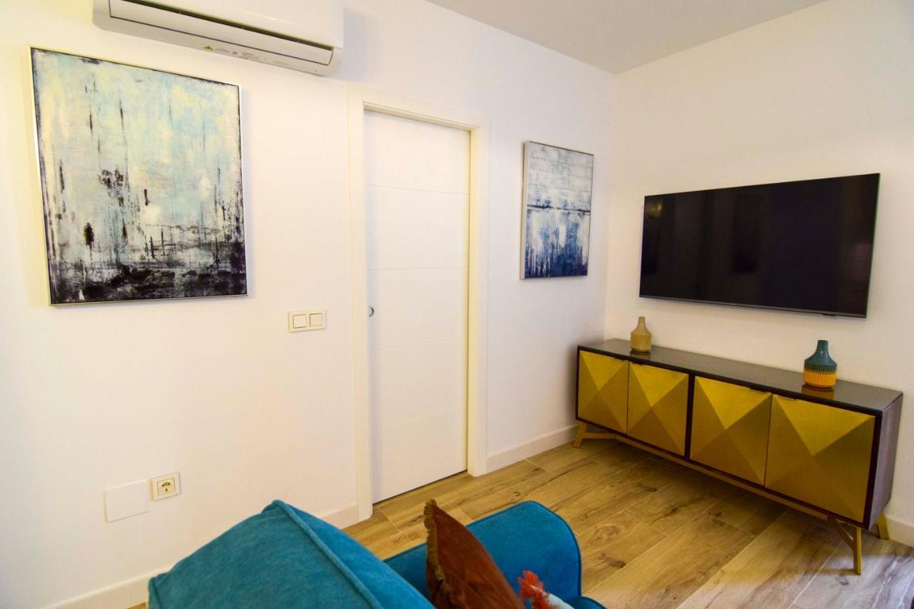 Letmalaga Square Merced Apartment