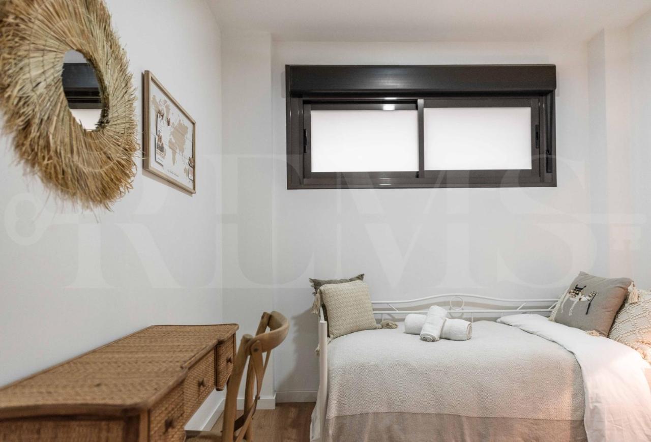 Apartment Lovely Boho With Parking - Historic Center By Rems *