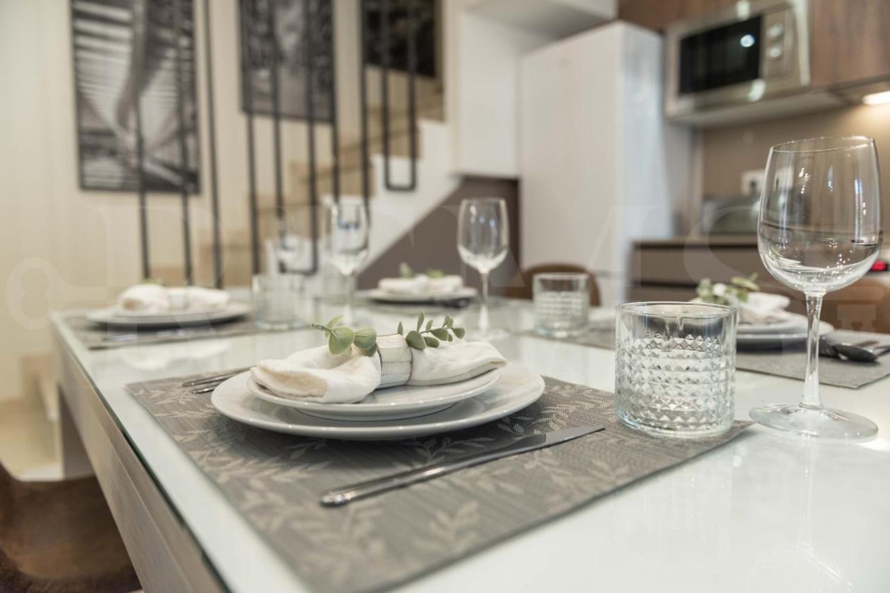 Lovely Duplex With Private Parking Near Center By Rems Apartamento Málaga